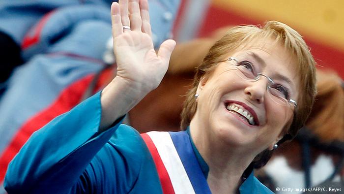  Aprobación de Bachelet cae a mínimo histórico