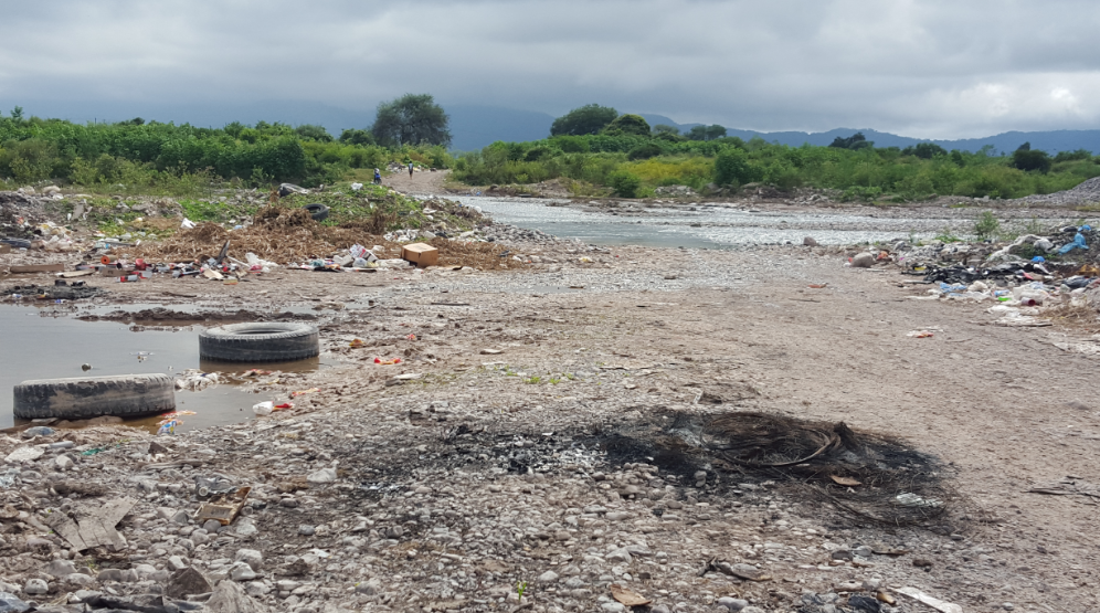  PROYAJO contribuye en gran medida a la contaminación del Río Perico