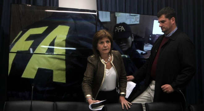  En crisis por el caso Maldonado, Patricia analiza sacarle un área clave a Burzaco
