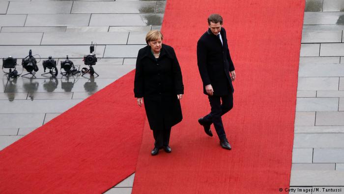  El canciller austriaco, Sebastian Kurz, un dolor de cabeza para Merkel