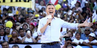  Macri decretó 48 horas de duelo nacional por la muerte del diputado Héctor Olivares