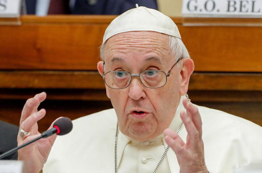 El Papa Francisco se dirigió a los empresarios y les pidió que paguen los impuestos: «Es una forma de compartir la riqueza»