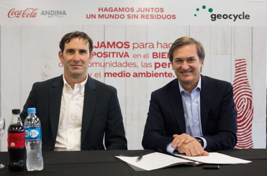  Coca-Cola Andina firma histórico acuerdo con Geocycle para aumentar el recupero de PET