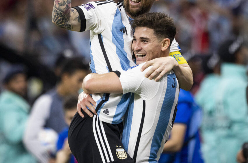  Argentina derrota a Australia y pasa a los cuartos de final