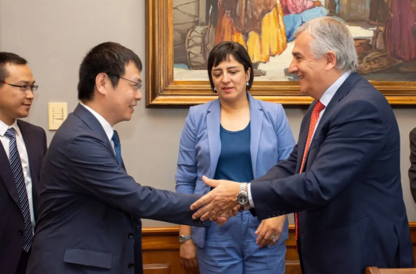  Morales se reunió con ejecutivos de BYD para avanzar en acuerdos de inversión en litio en Jujuy