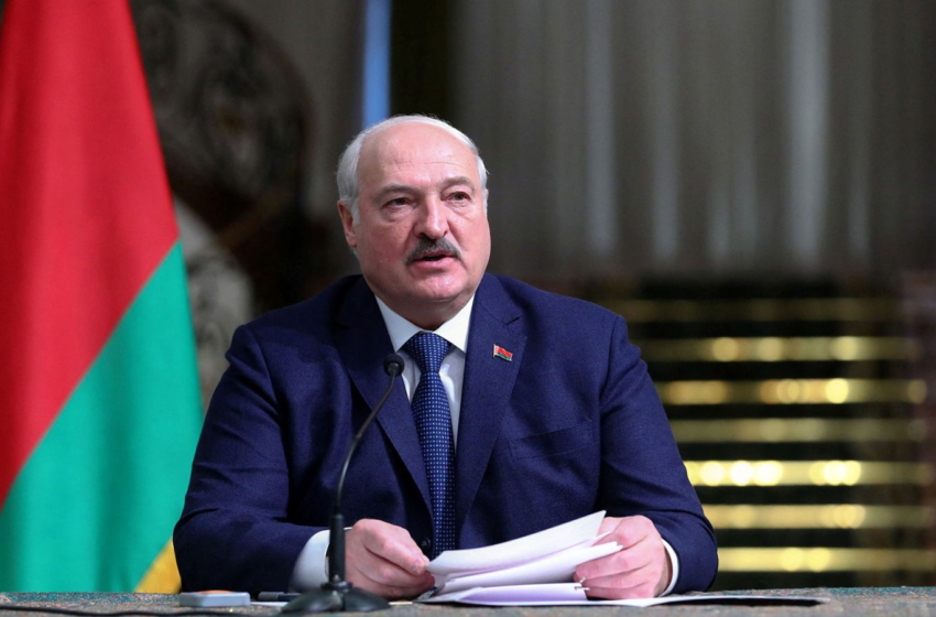  Lukashenko pide una paz incondicional a Zelenski: «Aún no es demasiado tarde»