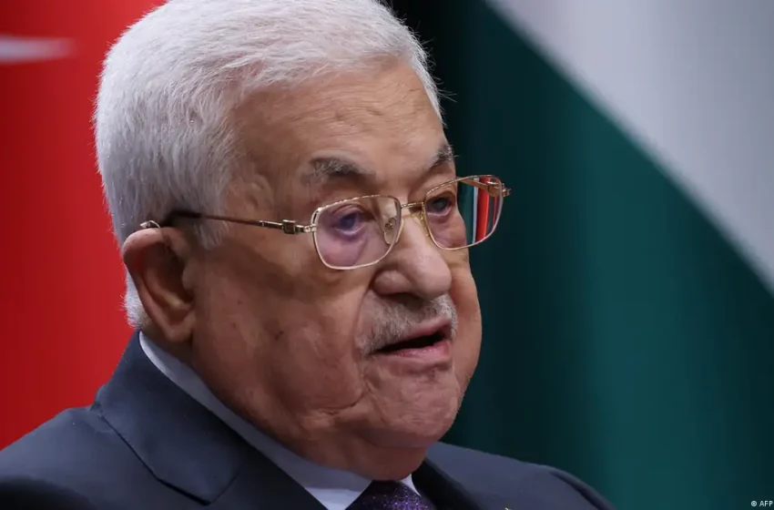  Mahmud Abbas condena «asesinatos de civiles de ambos lados»