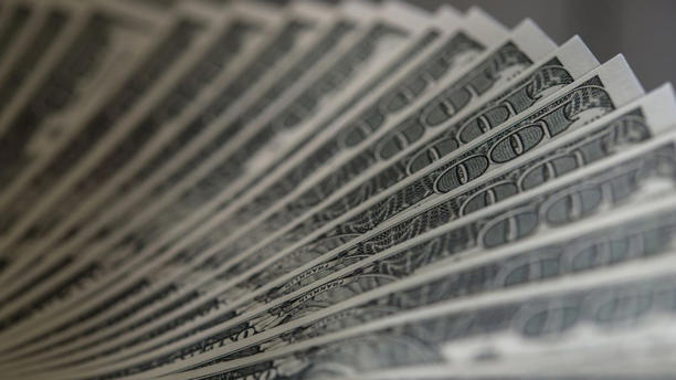  Pese a las nuevas medidas, el dólar blue rompe un nuevo récord este 10 de octubre