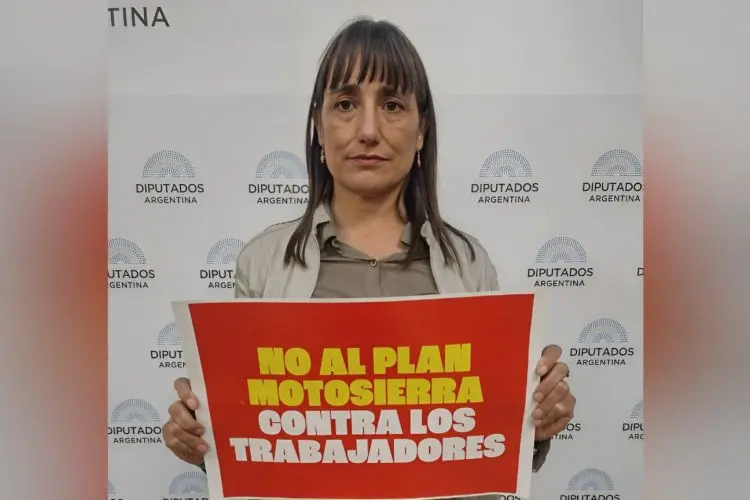  Del Plá rechazó el mega DNU de Milei y le exigió a las centrales sindicales un paro nacional