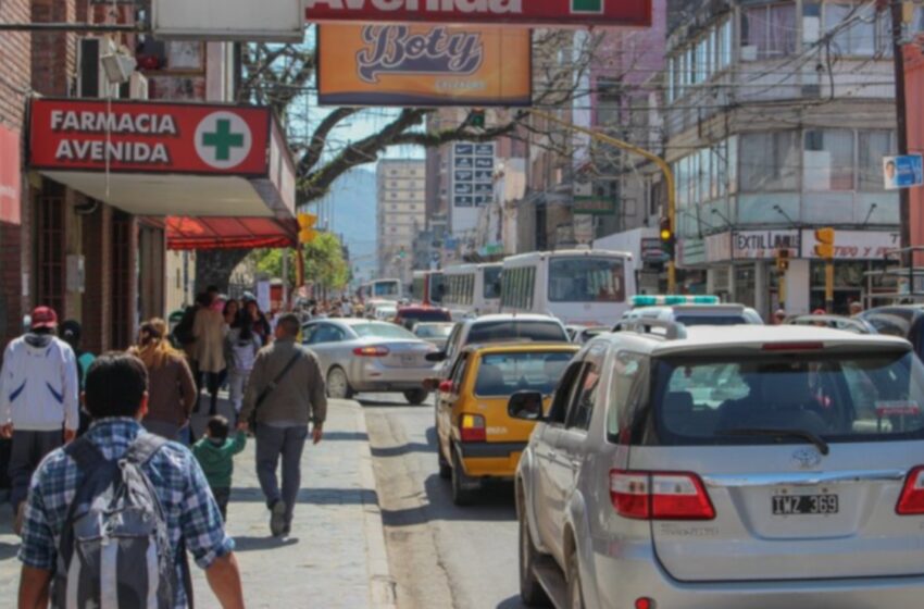  «Propuesta de Modernización del Transporte en San Salvador de Jujuy: Permitir Plataformas como Uber y DiDi para Beneficiar a los Ciudadanos»