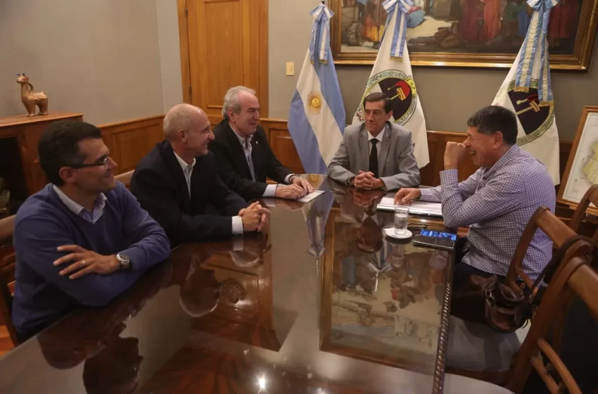  Sadir dialogó con dirigencia de Unión Cañeros Independientes de Jujuy y Salta