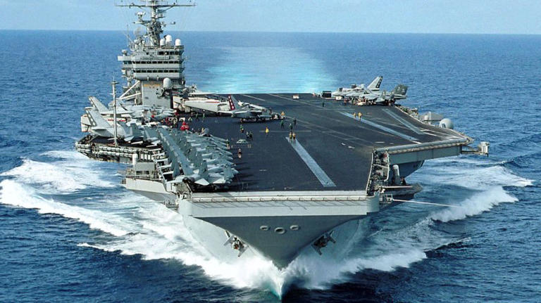  Llega la Marina norteamericana en la disputa contra China, pero no llegan fondos