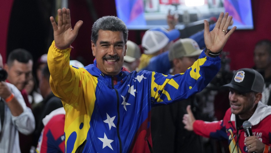 Según el Consejo Nacional Electoral, Maduro fue reelecto con el 51,2 por ciento contra el 44,2 de Edmundo González