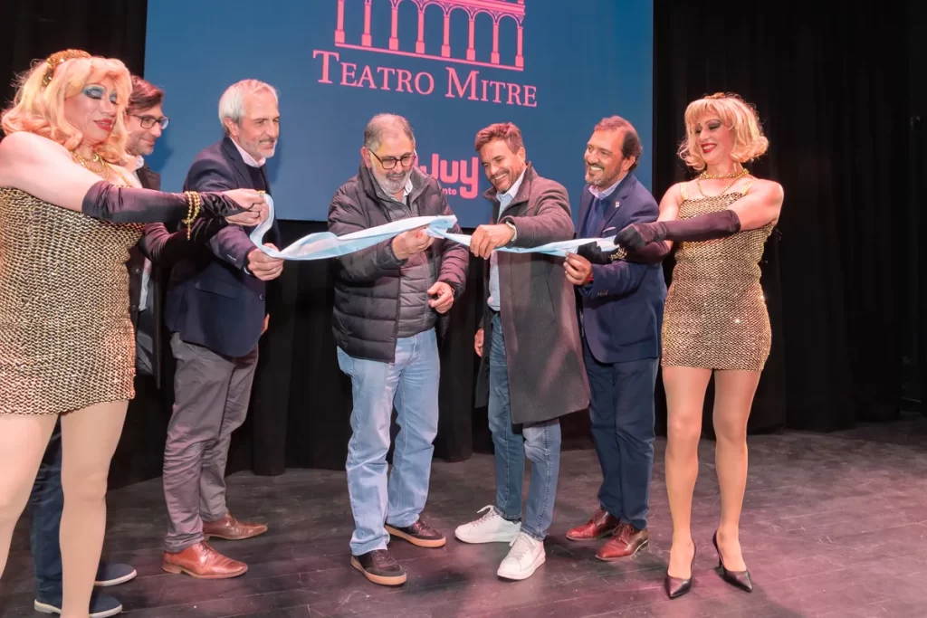 Se reinauguró la sala Raúl Galán del Teatro Mitre