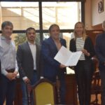 Alberto Bernis y Omar Gutiérrez recibieron a representantes de agencias de salud internacionales