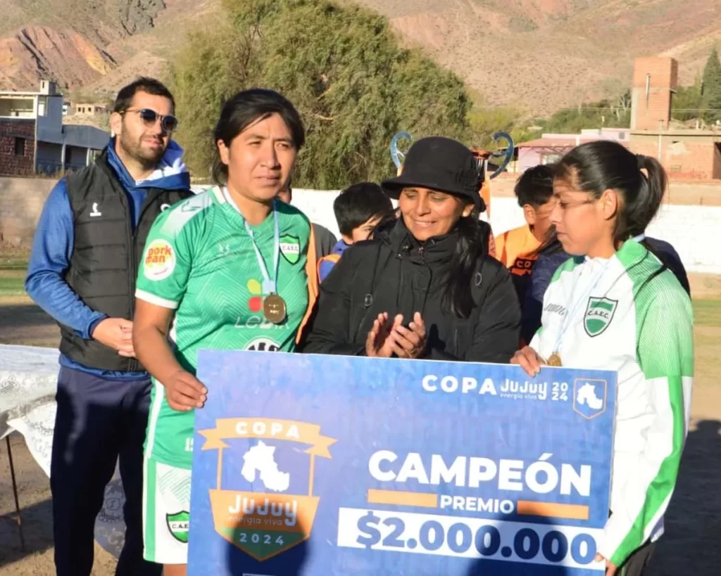 Atlético El Carmen es el nuevo campeón de «Copa Jujuy» Energía Viva en femenino y clasificó al torneo regional 2025