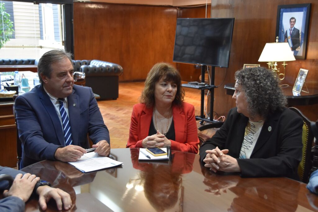 Alberto Bernis trato una nutrida agenda con autoridades académicas de la UNJu