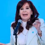 «Cristina Kirchner responde con dureza a Milei: ‘Aunque me maten, tu gobierno es un fracaso y das vergüenza como presidente'»