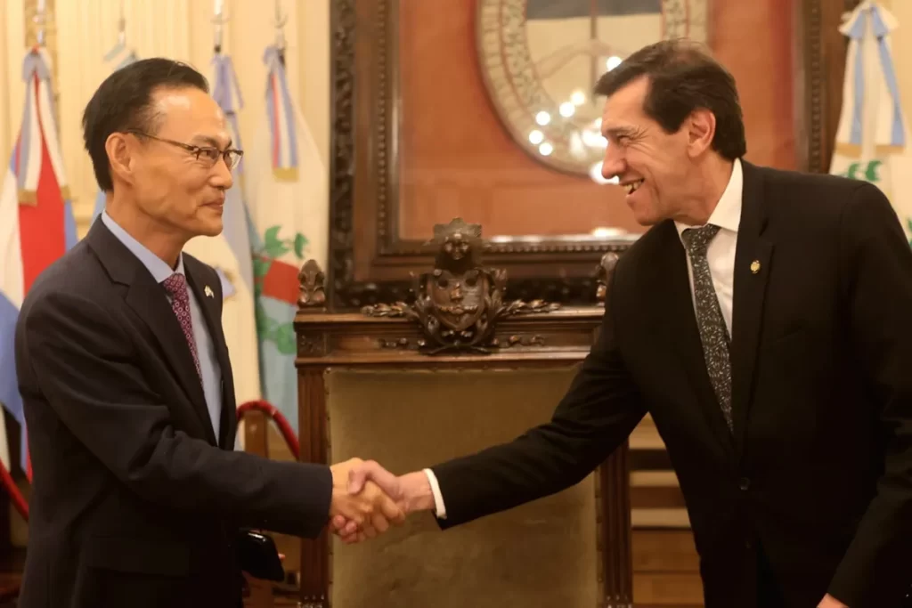 Sadir se reunió con el Embajador de Corea en Argentina