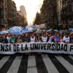 ¡Macri furioso! La pelea con Karina y las fugas libertarias ponen en jaque el veto de Milei a las universidades