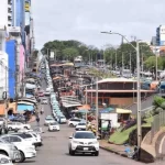 «Frontera al Revés: Cierre de Comercios en Misiones y el Éxodo hacia Brasil por Precios Más Bajos»