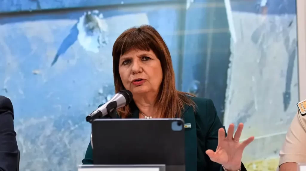 Patricia Bullrich y el Desdoblamiento Electoral: ¿Racionalidad o Estrategia Política?