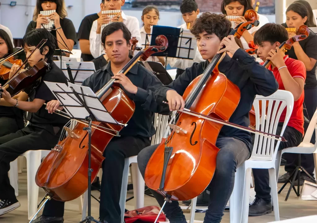 Un gran concierto de orquestas se vivió en el Cabildo