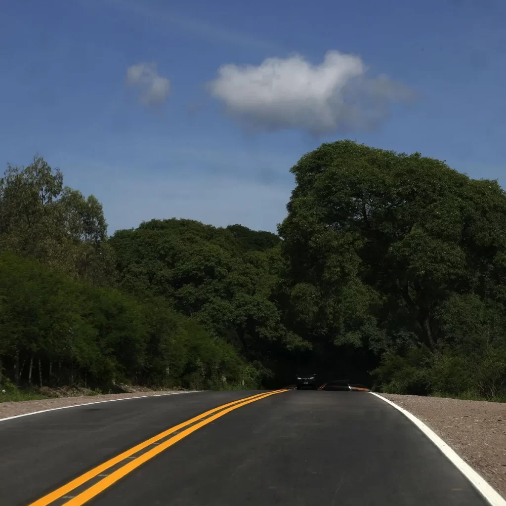 Las obras en rutas avanzan dentro de los planes previstos