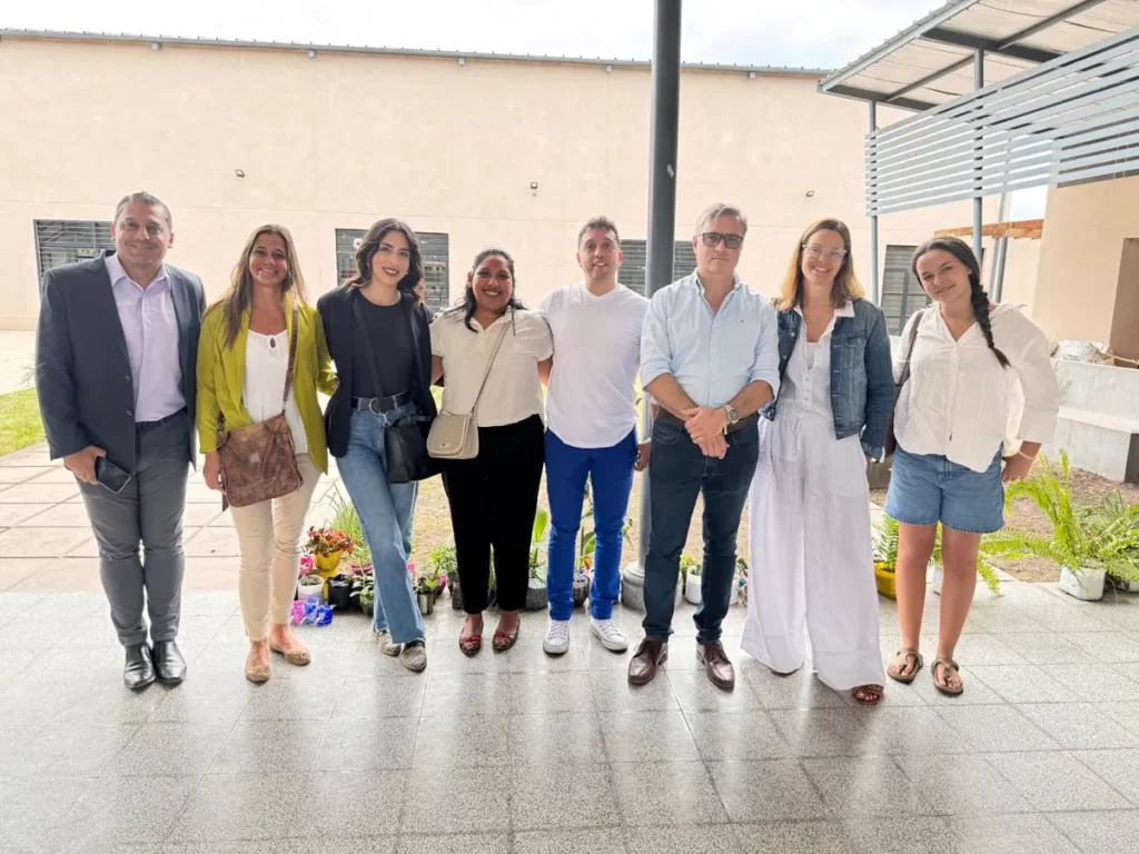 Autoridades educativas y la Asociación Conciencia recorrieron el Centro de Verano Crecer de Monterrico