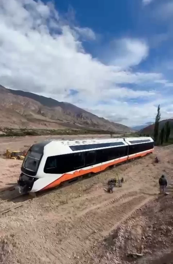 El Tren Solar vuelve con el recorrido completo luego de las reparaciones realizadas en tiempo récord