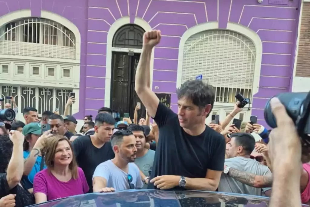 Kicillof y la defensa de los derechos conquistados: el límite a los excesos del gobierno de Milei