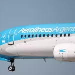 Aerolíneas Argentinas logra su primer superávit en 17 años, pero el Gobierno apuesta por la privatización