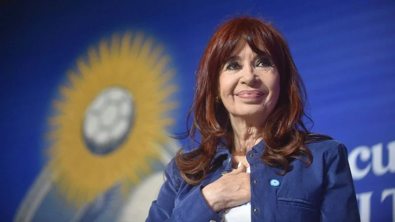 “Ni Milei ni Nosotros: el limbo político de un país sin brújula”