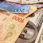 ¿Cómo te afecta la dolarización desde abajo y cómo podés aprovecharla para cuidar tu plata?