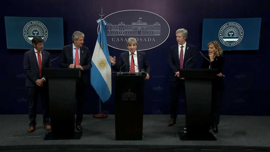 ¿Confiscación en puerta? La paciencia se agota y el pueblo lo huele: Milei juega con fuego y los ahorristas tiemblan