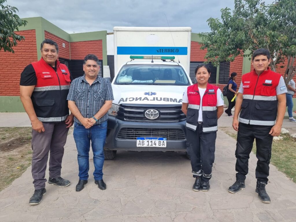 Monterrico vuelve a creer: en solo 24 horas, la ambulancia prometida ya está al servicio de La Ovejería