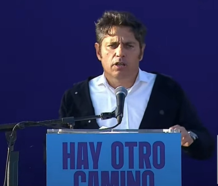 Fondo Monetario o Pueblo: la encrucijada que propone Axel para su campaña día 1