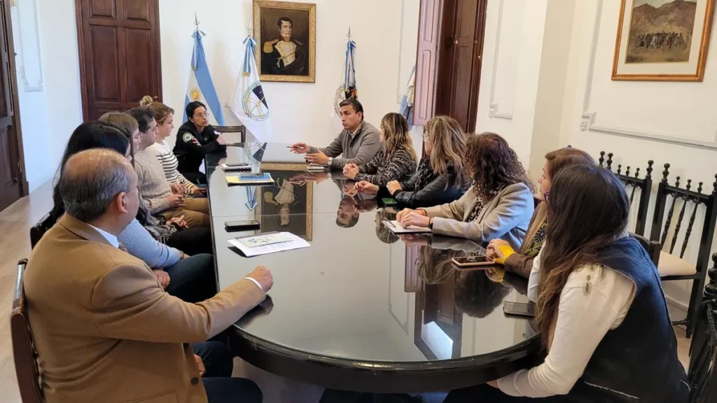 Jujuy afianza su estrategia contra el grooming