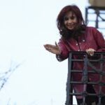 “La Presa Política que Incendió al León: el error que resucitó a Cristina y unificó al peronismo”