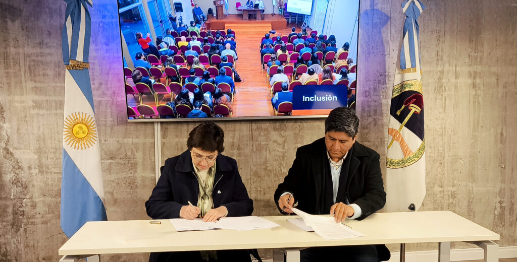Formación Pública Estratégica 2 Diplomatura Universitaria en Datos Espaciales