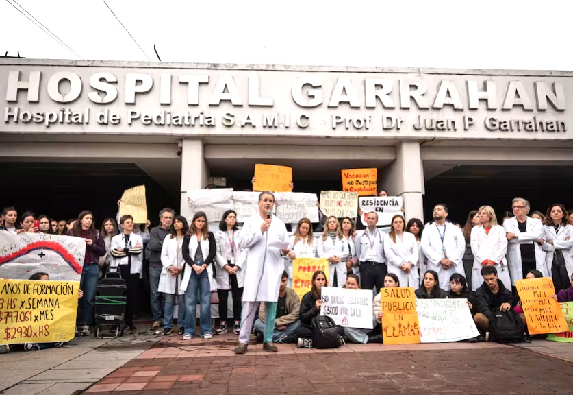 La estafa del siglo: ajuste para el pueblo, dólares para los mismos de siempre