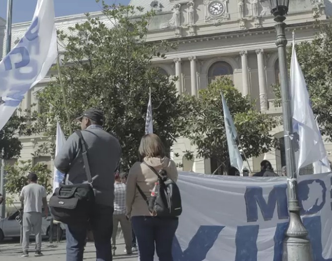 El último golpe del Estado patrón: salarios congelados y economía agonizante en Jujuy