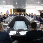“Gobernadores que chillan, intendentes que agachan la cabeza: Jujuy como espejo roto de la Argentina centralista”