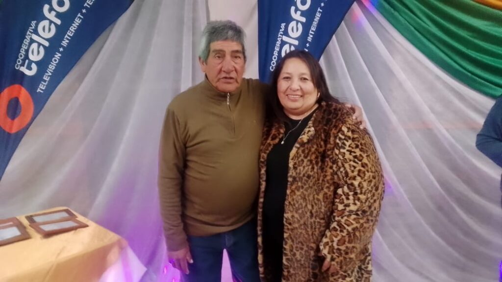 «La Cooperativa de Perico y los locutores: un brindis entre voces, memoria y futuro colectivo»