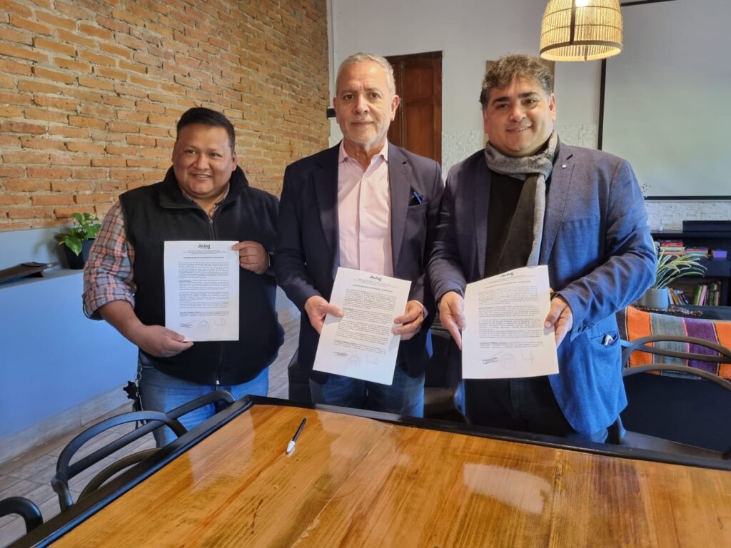 Monterrico da el primer paso histórico: castraciones masivas y gratuitas para transformar el vínculo con nuestros animales