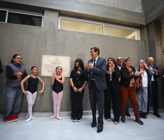 «La Ciudad de las Artes representa nuestro compromiso con la educación pública y la cultura»