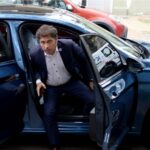 Kicillof tiende un salvavidas a las pymes, mientras Jujuy mantiene su asfixia al sector privado y público