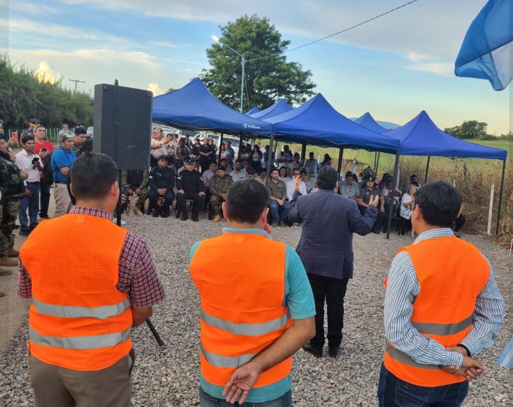 “La mentira huele peor que la basura: Monterrico no será rehén de fake news” 3 WhatsApp Image 2025 09 04 at 15.25.22