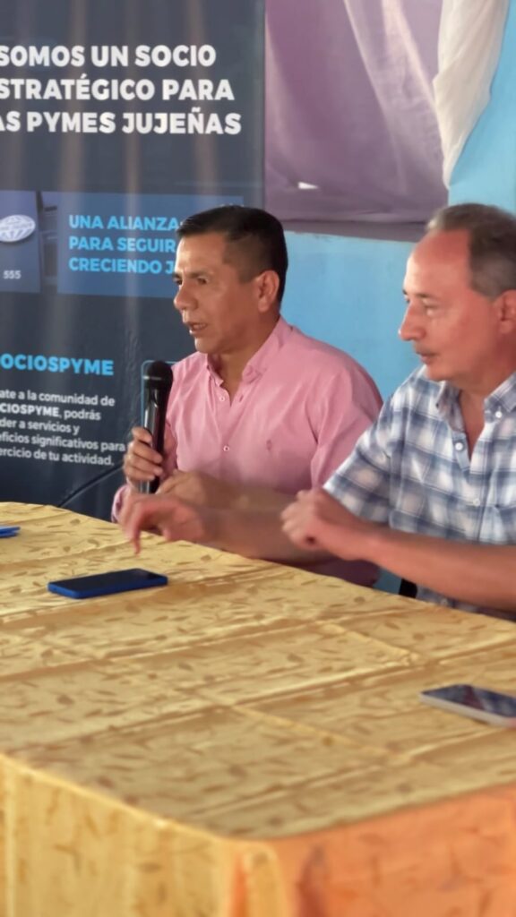 Fortalecen el sector comercial de Perico con la aplicación de inteligencia artificial