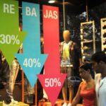 El colapso del consumo minorista en la era Milei: ¿qué pasa con la democracia si la gente no puede comprar?